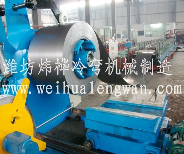 消防箱冷弯成型机