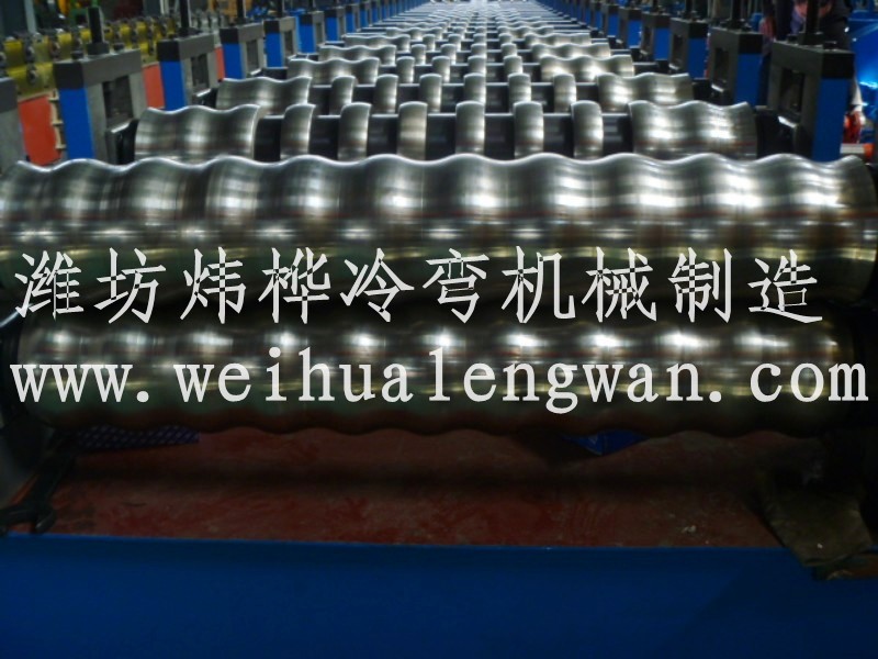  钢板仓出产设备的特点及粮仓种类