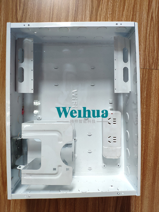 全自动入户箱出产设备-无废料出产
