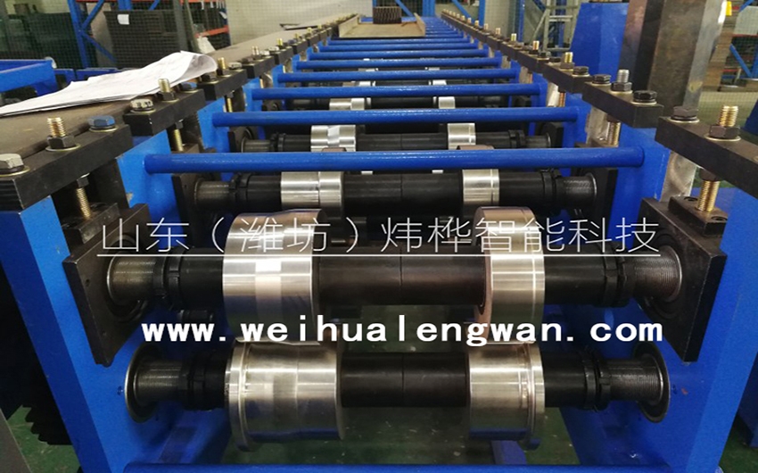 消防箱箱体自动出产线设备认准山东Abpay冷弯设备制作有限公司